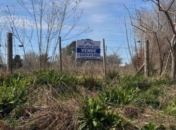 Terreno , Carmen de Areco · Se Venden Lotes de 1.000 m². Bien Ubicados.