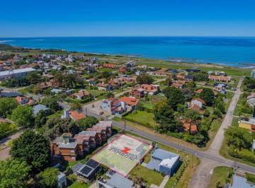 Terreno · 91m² · 3 Ambientes · 2 Cocheras · Terreno en Venta Barrio Los Acantilados