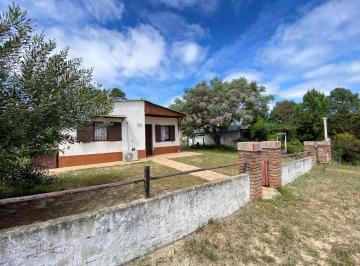 Casa · 54m² · 3 Ambientes · 1 Cochera · Venta Casa con 2 Dorm. en Bello Horizonte