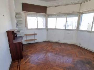FRC-FRC-6972_2 · Varela 100 Flores 3amb U$120.000