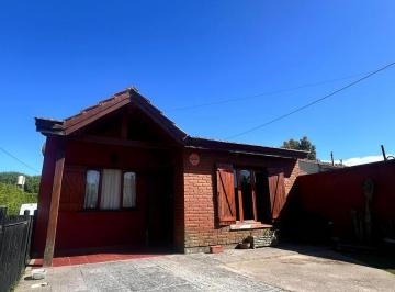 PH · 60m² · 3 Ambientes · 2 Cocheras · PH Al Frente Tipo Casa