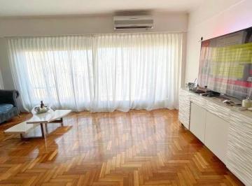 Departamento de 4 ambientes, Recoleta · Recoleta Piso Alto Acepta Financiación
