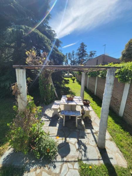 Chalet 3 amb, 110m² con garaje y gran parque — Estado de Israel