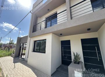 PH · 78m² · 3 Ambientes · 1 Cochera · PH en Colón