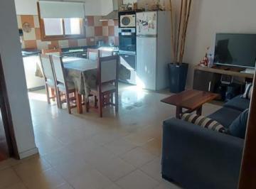 PH · 68m² · 3 Ambientes · Casa en PH en Las Avs