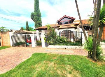 Casa de 4 ambientes, Ituzaingó · Chalet en Venta en Villa Udaondo