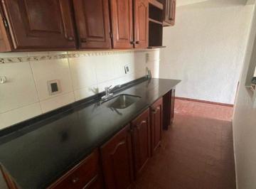 Departamento · 75m² · 4 Ambientes · 2 Cocheras · Df804 - Departamento en Venta Z/ Av Lavalle y Av Blas Parera