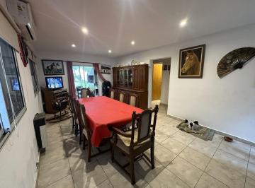 Casa · 110m² · 3 Ambientes · 2 Cocheras · Casa en Venta a Llave Cerrada Muy Cerca de Torre de Pueblo - Benavidez - Tigre