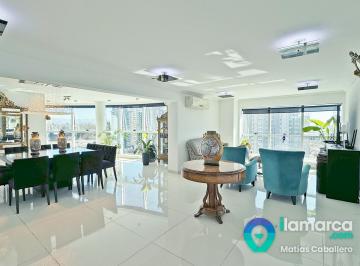 Departamento · 450m² · 4 Dormitorios · 3 Cocheras · Piso Entero de 4 Dorm. a La Venta en Torre Vip Uritorco en Altos de Villa Sol, 450 m²