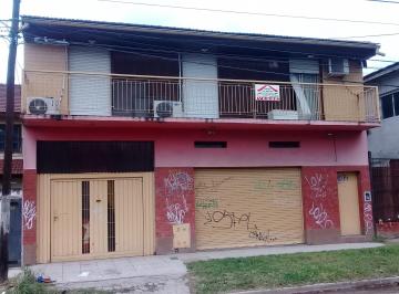 Casa de 3 ambientes, Moreno · Departamento Tipo Casa con Dependencia y Local / Galpon.