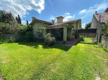 Casa · 562m² · 3 Ambientes · Casa en Venta, Excelente Ubicación - en La Reja, Moreno
