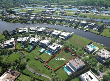 Terreno · 1085m² · Terreno Lote en Venta en Albanueva, Rincón de Milberg, Tigre