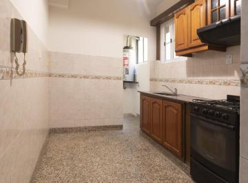 Departamento de 3 ambientes, Villa Pueyrredón · Excelente 3 Amb. Frente Balcón Corrido Muy Luminoso