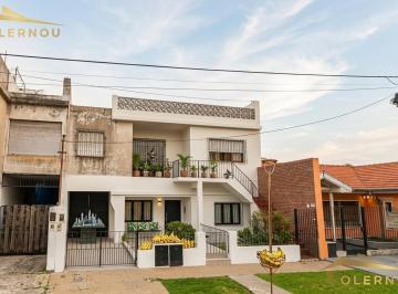 PH · 100m² · 3 Ambientes · 6 Cocheras · Casa Tipo PH, 4 Ambientes Gran Fondo, Cochera, Financiación