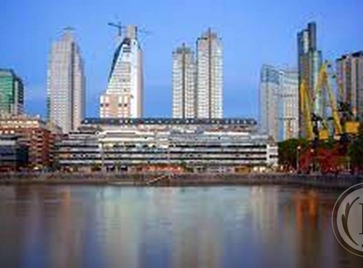 Departamento · 200m² · 4 Ambientes · 2 Cocheras