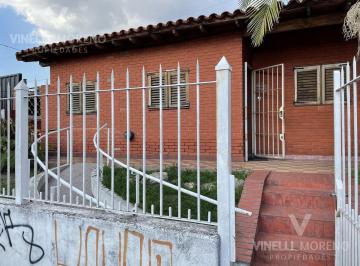 Casa · 100m² · 4 Ambientes · Casa Gran Lote 4 Ambientes