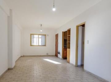 Departamento · 79m² · 4 Ambientes · Venta Tres Dorm. Rosario
