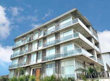 Departamento · 78m² · 3 Ambientes · 1 Cochera · Departamento en Venta Frente Al Mar