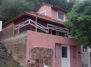 Casa · 2 Dormitorios · Se Vende Casa de Dos Dorm. Barrio La Cuesta