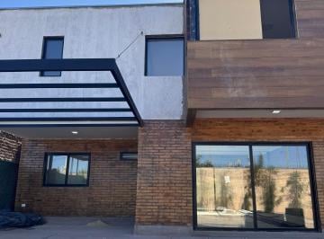 Casa de 5 ambientes, Maipú · Vista Oliva Duplex a Estrenar 3 Dorm.