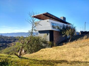 Casa de 6 ambientes, Villa Carlos Paz · Casa Exclusiva en Venta en Villa del Lago - Carlos Paz