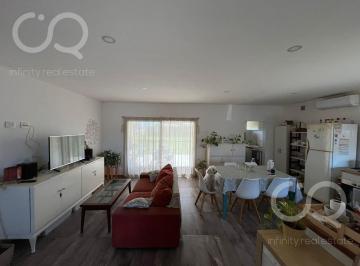 Casa · 145m² · 4 Ambientes · 1 Cochera · Venta Casa San Sebastián - Área 13 Financiable