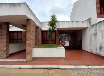 Casa · 147m² · 5 Ambientes · Casa en San Nicolas de Los Arroyos