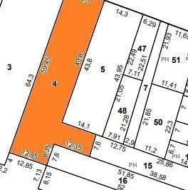 Terreno · 919m² · 3 Ambientes · 33 Cocheras · ¡Oportunidad Única en El Corazón de Córdoba! Terreno con Fondo de Comercio