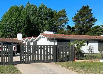 Casa de 8 ambientes, Tandil · Importante Propiedad Barrio Golf Tandil