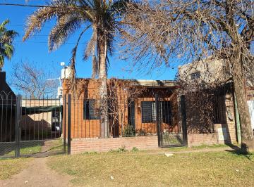Casa de 5 ambientes, Santo Tomé · Casa