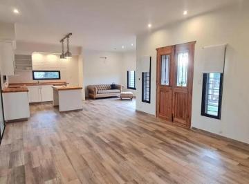 Casa · 181m² · 3 Ambientes · 1 Cochera · Casa Quinta en Pago Chico | San Pedro