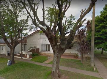 Casa · 300m² · 4 Ambientes · Casa en Barrio Somisa - 24 Este