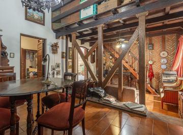 Casa · 283m² · 5 Ambientes · 1 Cochera · Casa - 5 Amb - Patio - Terraza - Quincho - Parrillla - Coghlan
