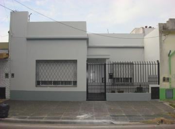 C21-086-85325_2 · Venta Casa 3 Ambientes con Dos Living Caceros