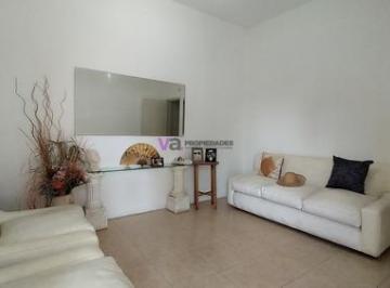 Foto · Casa 3 Dorm., Cochera Doble Salon 80 m² con Oficina y Baño. Los Platanos