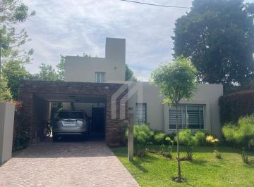 Fachada · Casa en Venta en Bello Horizonte, General Pacheco, Tigre
