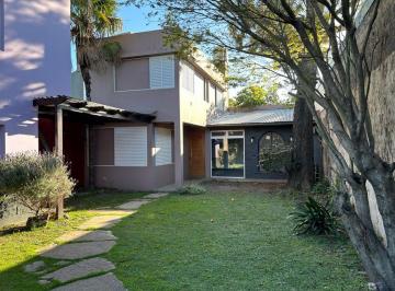 Casa · 100m² · 6 Ambientes · Maza 2751