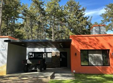 Casa de 3 ambientes, Costa del Este · Casa con 3 Dorm. en Venta en Costa del Este