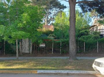 Terreno · 500m² · Terreno en Venta en Valeria del Mar, Sobre Av Espora. Multifamiliar - Comercial - Hotelero. Oportunidad!