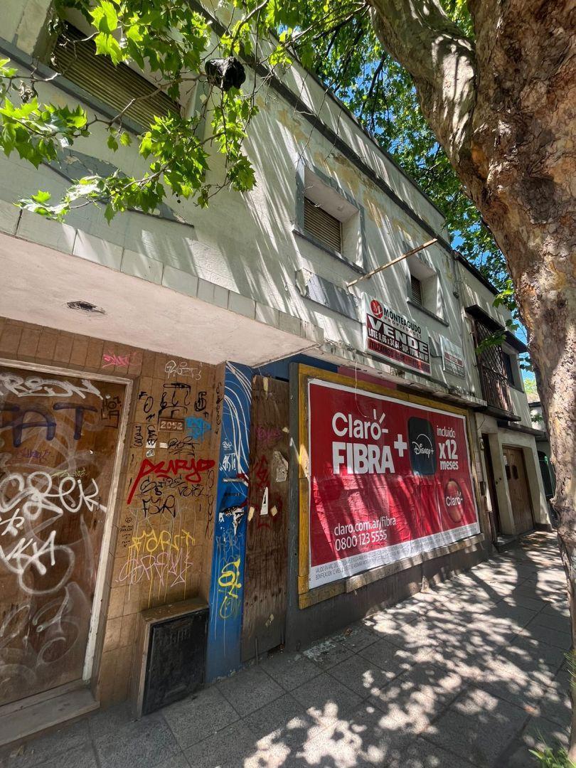Hotel a demoler o reciclar sobre lote apto desarrollo horizontal, en zona de la Clínica Pueyrredón y la avenida Colón