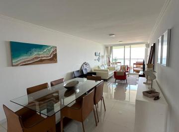 Departamento · 118m² · 4 Ambientes · 1 Cochera · Apartamento en Venta de 3 Dorm. Suite en Playa Mansa