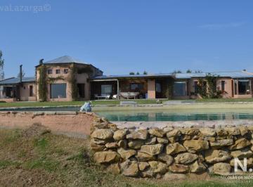 Foto1 · Chacra en Venta Muy Moderna en Excelente Estado