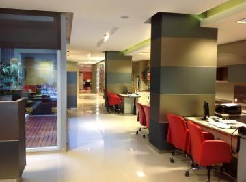 Local comercial de 4 ambientes, San Miguel de Tucumán · Alquiler o Venta | Oficina | Salta 500 Smt