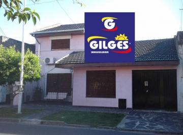Casa · 162m² · 3 Ambientes · 1 Cochera · Venta de Casa 3 Amb. S/lote 10x20 m² en Villa Luzuriaga - Muy Buen Estado