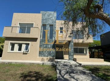 Casa · 270m² · 5 Ambientes · 3 Cocheras · Venta Casa en San Matias