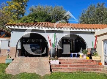 Casa de 8 ambientes, Villa Carlos Paz · Gran Casa C/dpto/taller en Villa Independencia a 50 m del Río, con Gas Natural