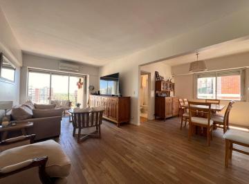 Departamento · 97m² · 3 Ambientes · 1 Cochera · Espectacular 3 Amb con Terraza, Cochera y Vista Al Río!