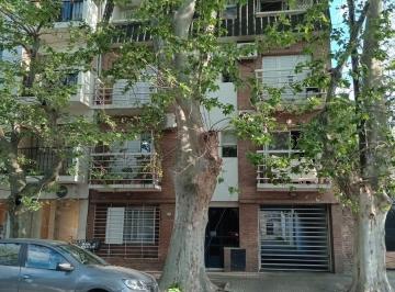 Departamento · 45m² · 2 Ambientes · 1 Cochera · Departamento en Lomas de Zamora Oeste