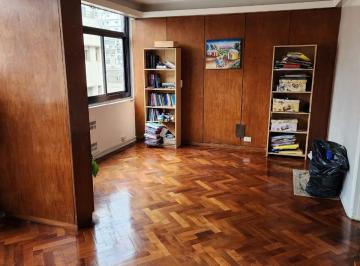 Oficina comercial de 7 ambientes, Tribunales · Se Escucha Oferta. Oficina. 7 Ambientes. Zona Tribunales. Toilette Propio.