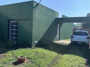 Casa · 1 Ambiente · 1 Cochera · Casa en Roldan